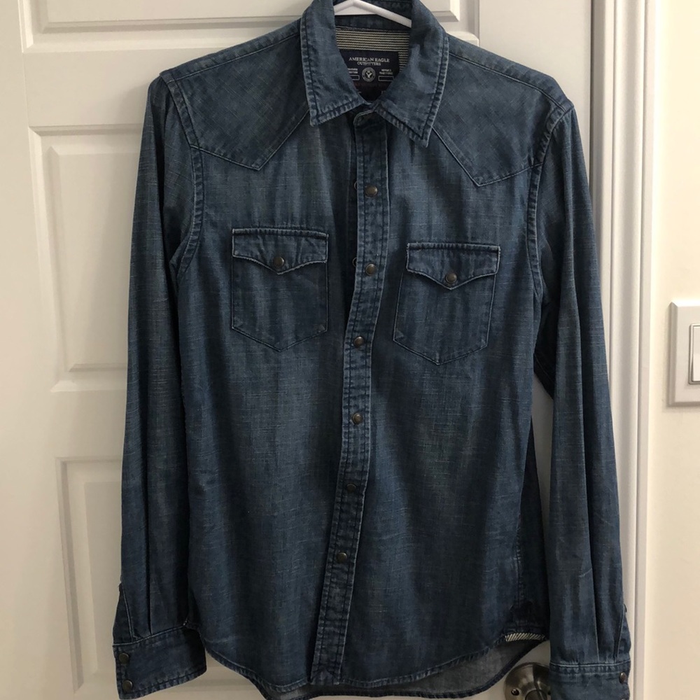 American Eagle Jean dress shirt